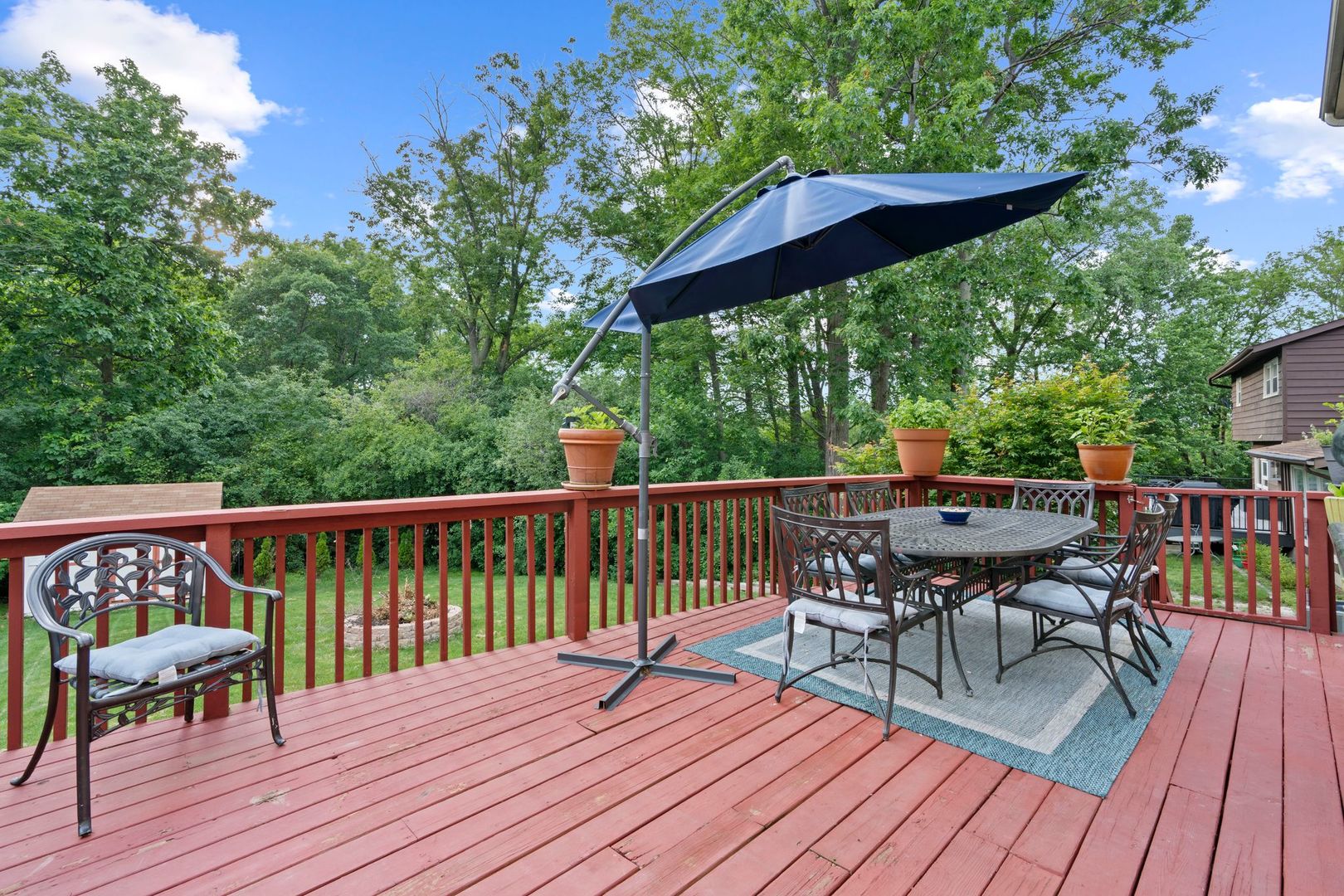 106 Forest View Drive Lake Bluff, IL 60044 - Photo 48 of 56 a view of a deck patio and outdoor seating
