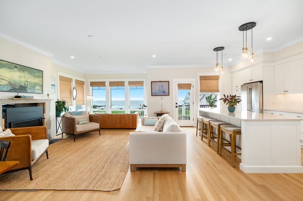163 Atlantic Road, Unit 6 Gloucester, MA 01930 - Photo 2 of 18