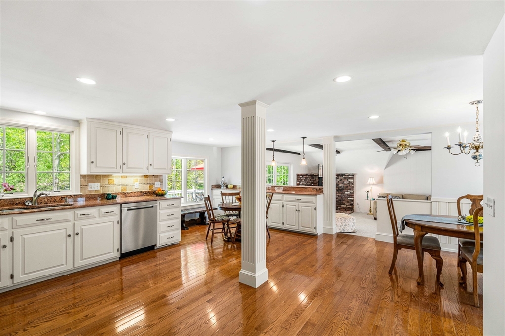 53 Summer Street Danvers, MA 01923 - Photo 6 of 41
