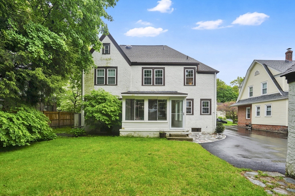 158 Wenonah Road Longmeadow, MA 01106 - Photo 2 of 35