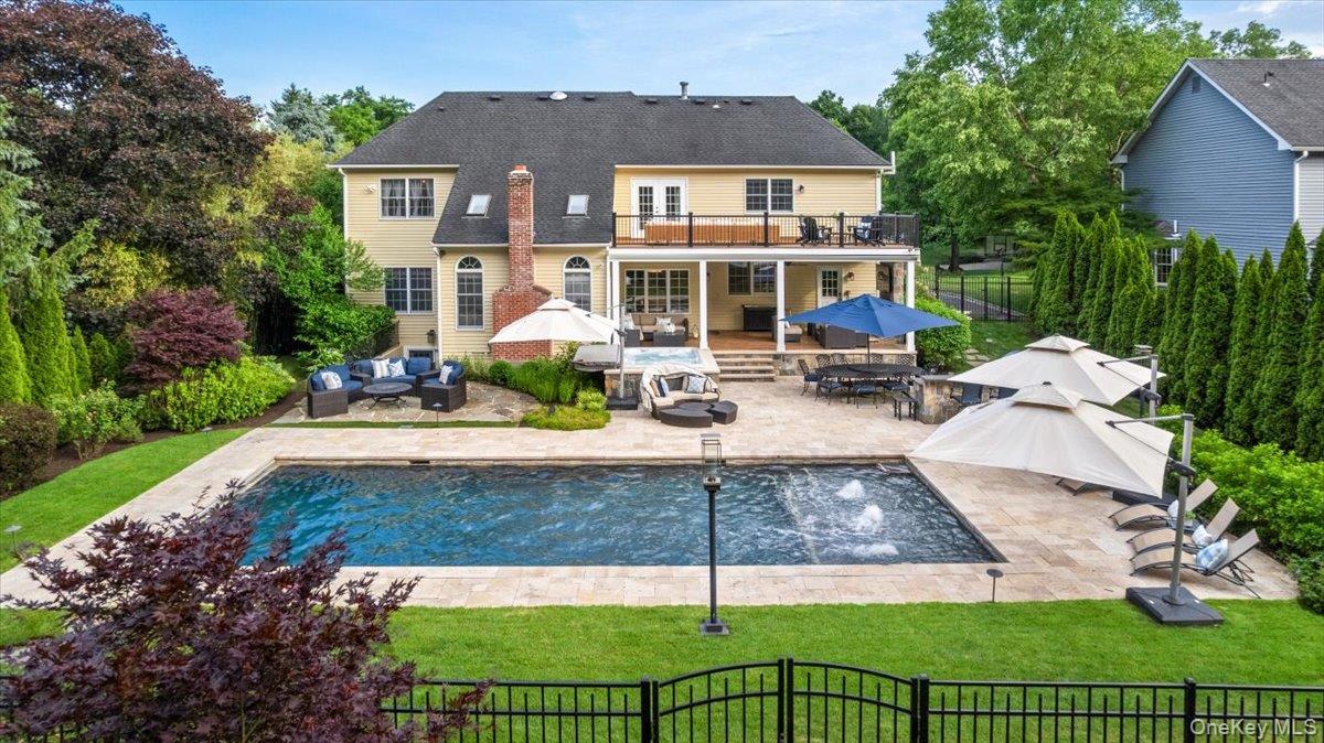 32 Rolling Ridge Road White Plains, NY 10605 - Photo 30 of 32 The BEST BACKYARD in White Plains!