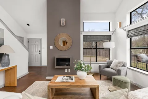 $499,000 | 1500 Miami Drive, Unit B, Austin, TX 78733