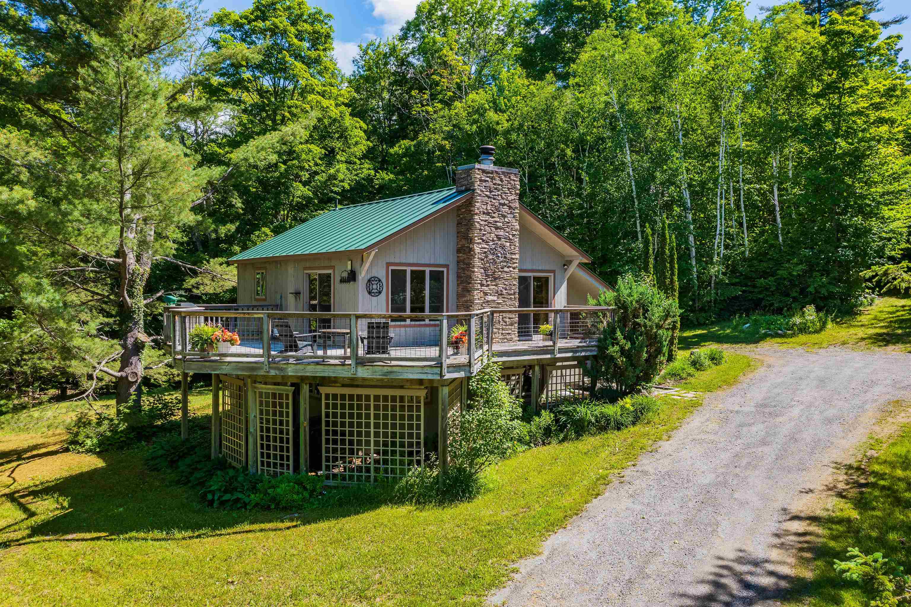 39 Todd Hill Road Winhall, VT 05340 - Photo 2 of 33