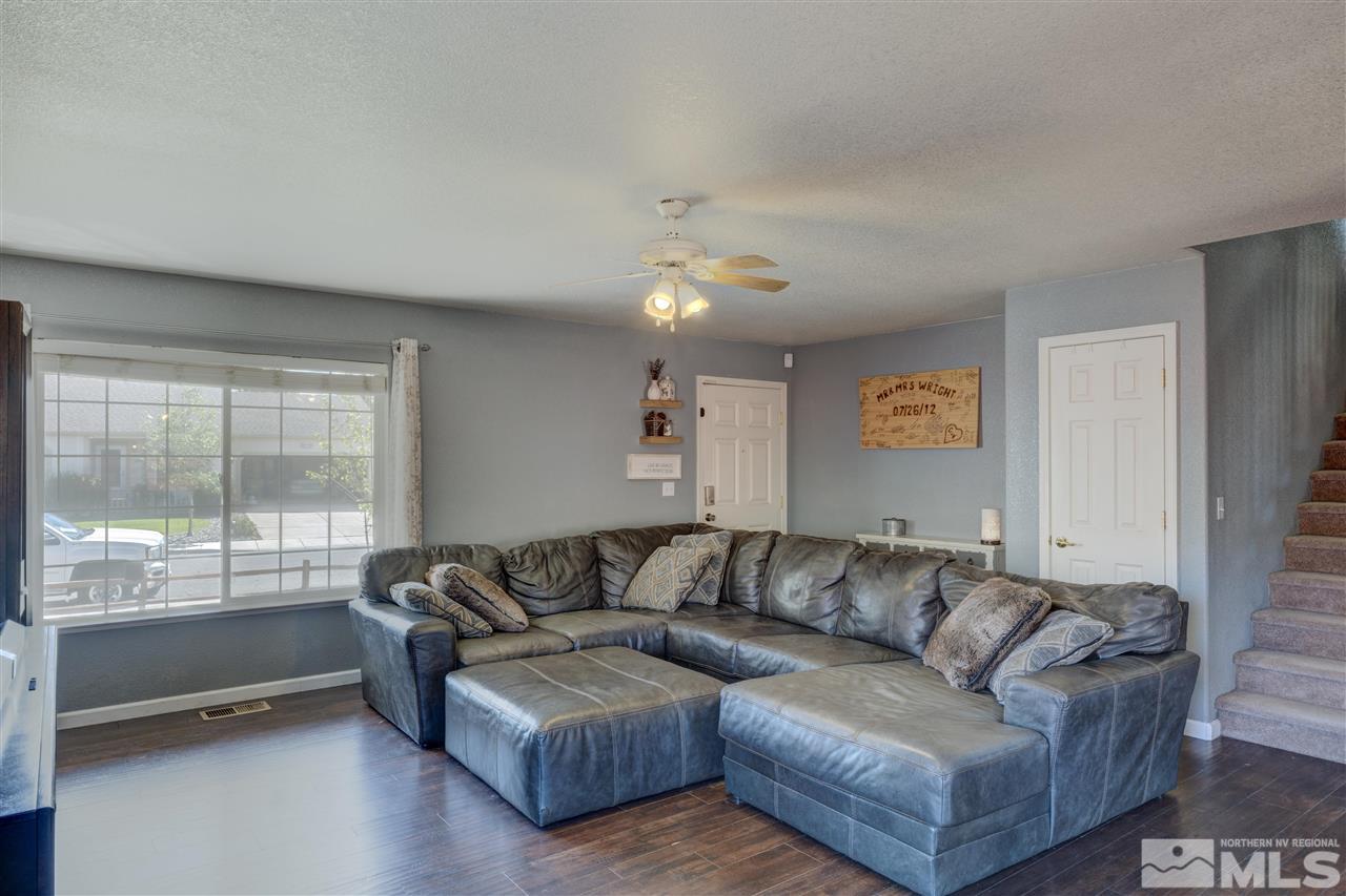 17854 Georgetown Drive Reno, NV 89508 - Photo 9 of 35 Photo 9