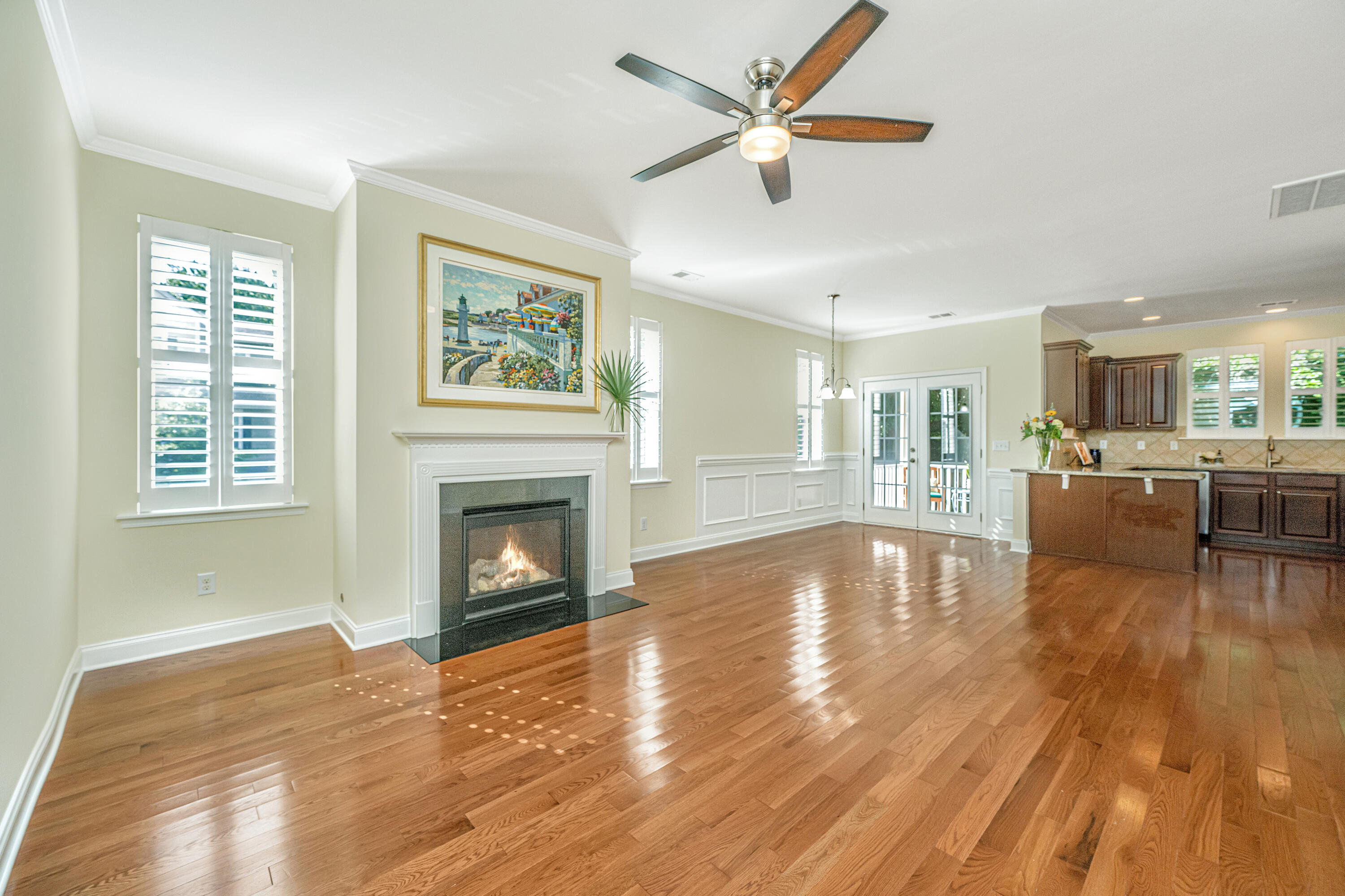 1267 Dingle Road Mount Pleasant, SC 29466 - Photo 6 of 31 Living Room