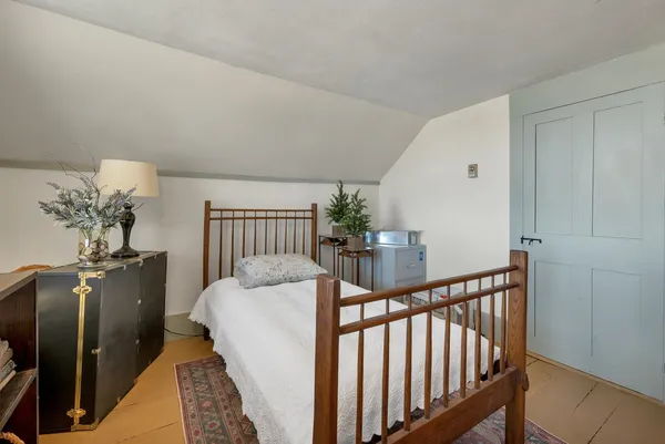 $1,650,000 | 375 South Main Street, Wolfeboro, NH 03894