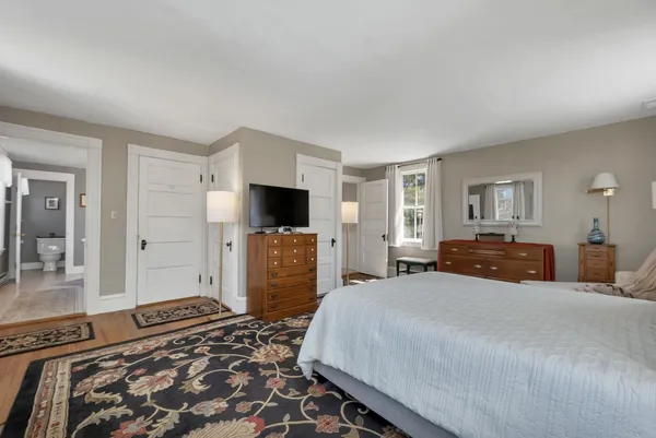 $1,650,000 | 375 South Main Street, Wolfeboro, NH 03894