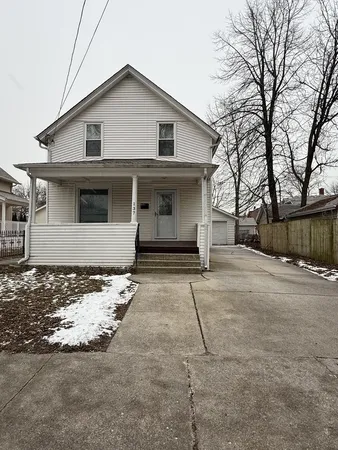 $285,000 | 137 North East Avenue, Aurora, IL 60505