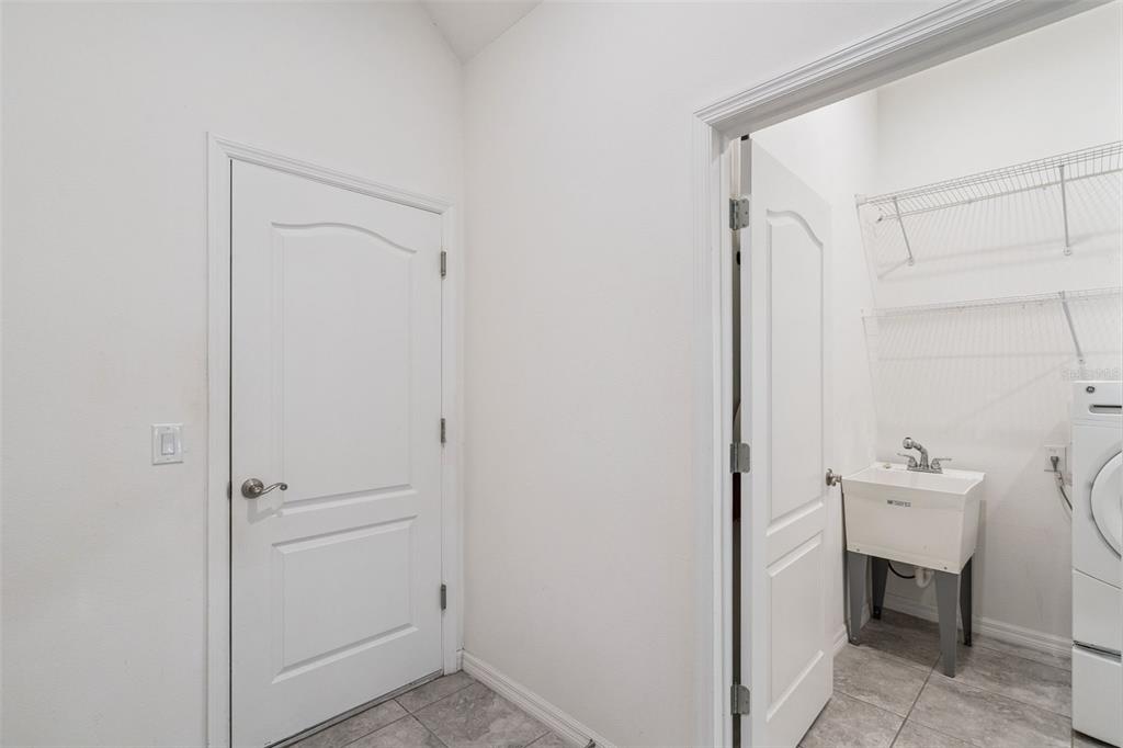 989 Maypole Drive Apopka, FL 32703 - Photo 26 of 39