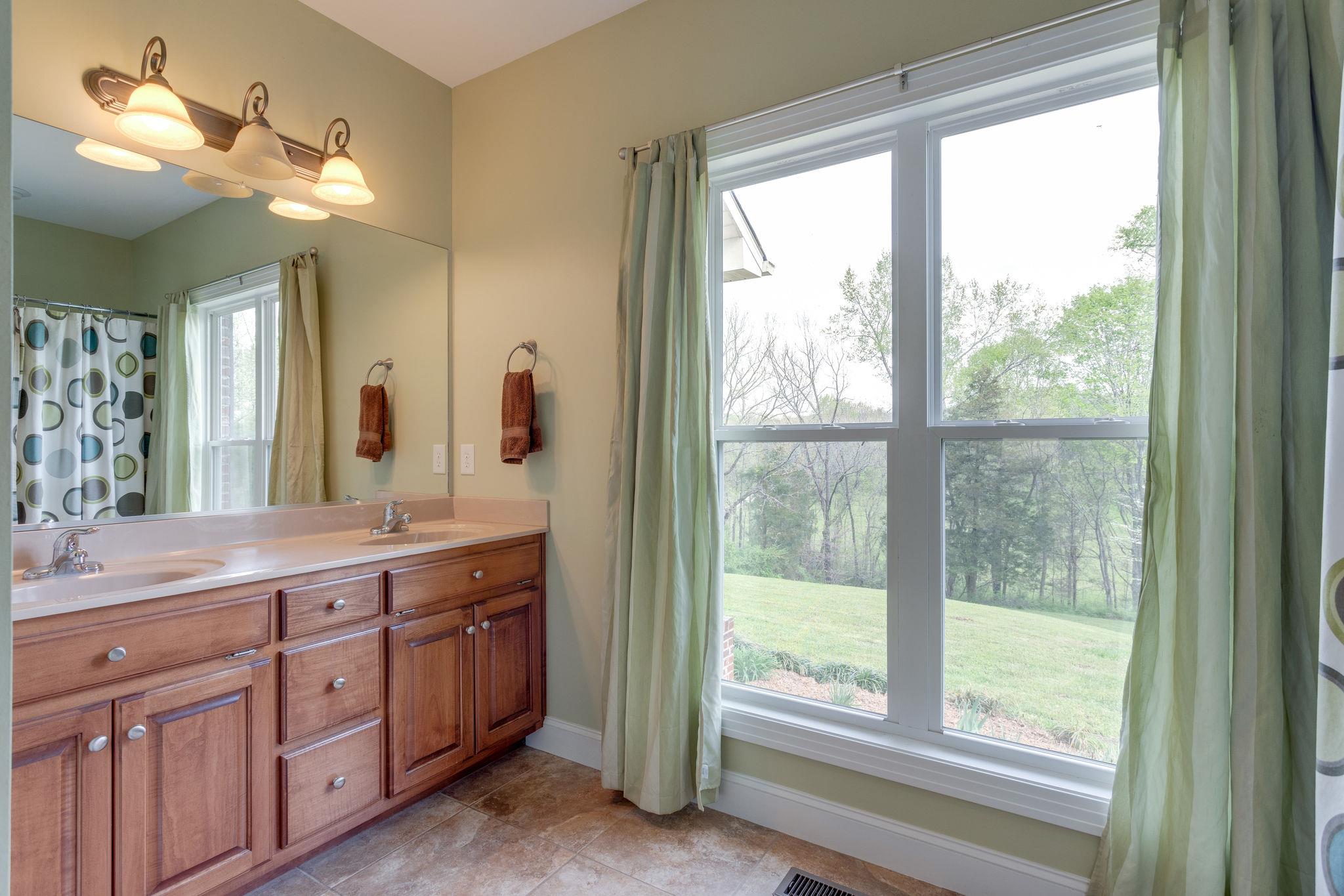 4552 Dugger Road Culleoka, TN 38451 - Photo 17 of 30 Gallery Image 17
