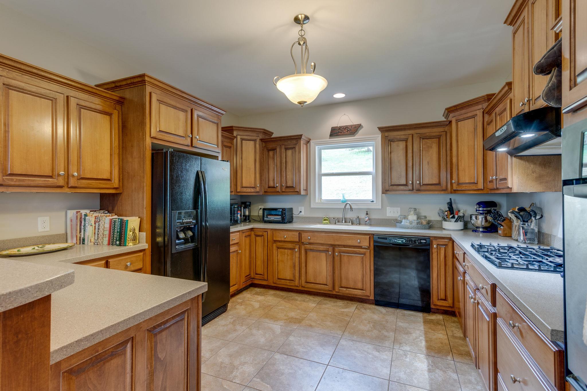 4552 Dugger Road Culleoka, TN 38451 - Photo 10 of 30 Gallery Image 10