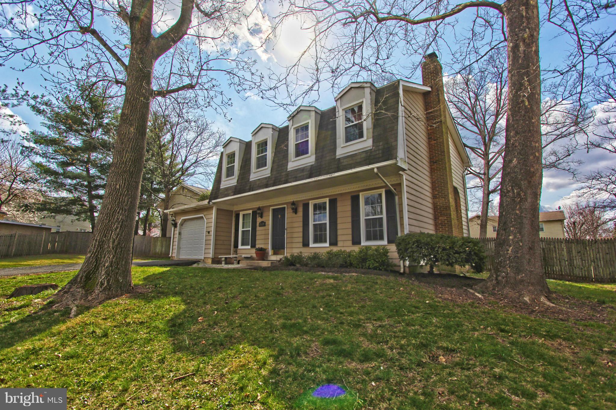 13638 Poplar Tree Road Chantilly, VA 20151 - Photo 1 of 23 Exterior (Front)