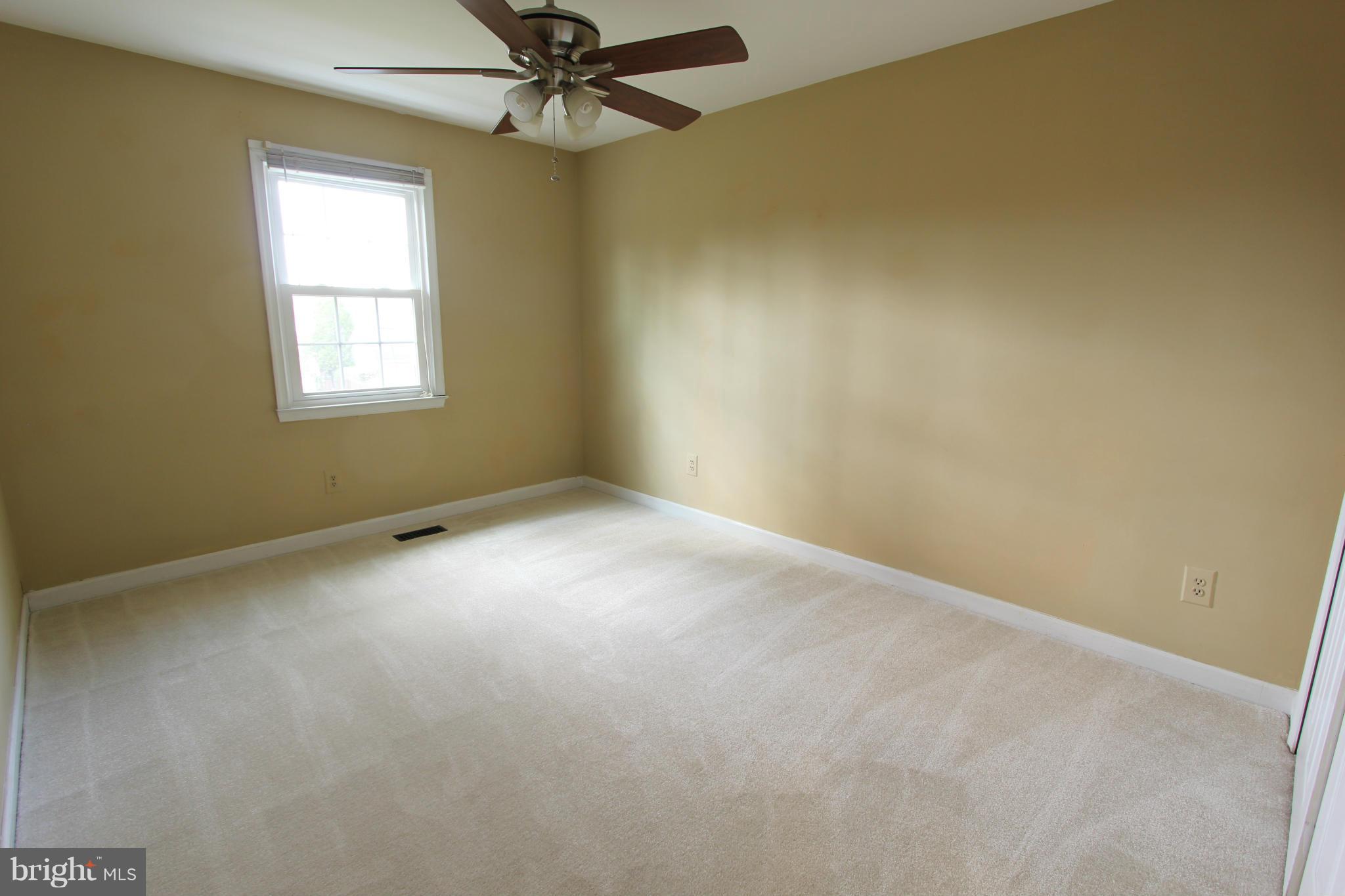 13638 Poplar Tree Road Chantilly, VA 20151 - Photo 16 of 23 Bedroom