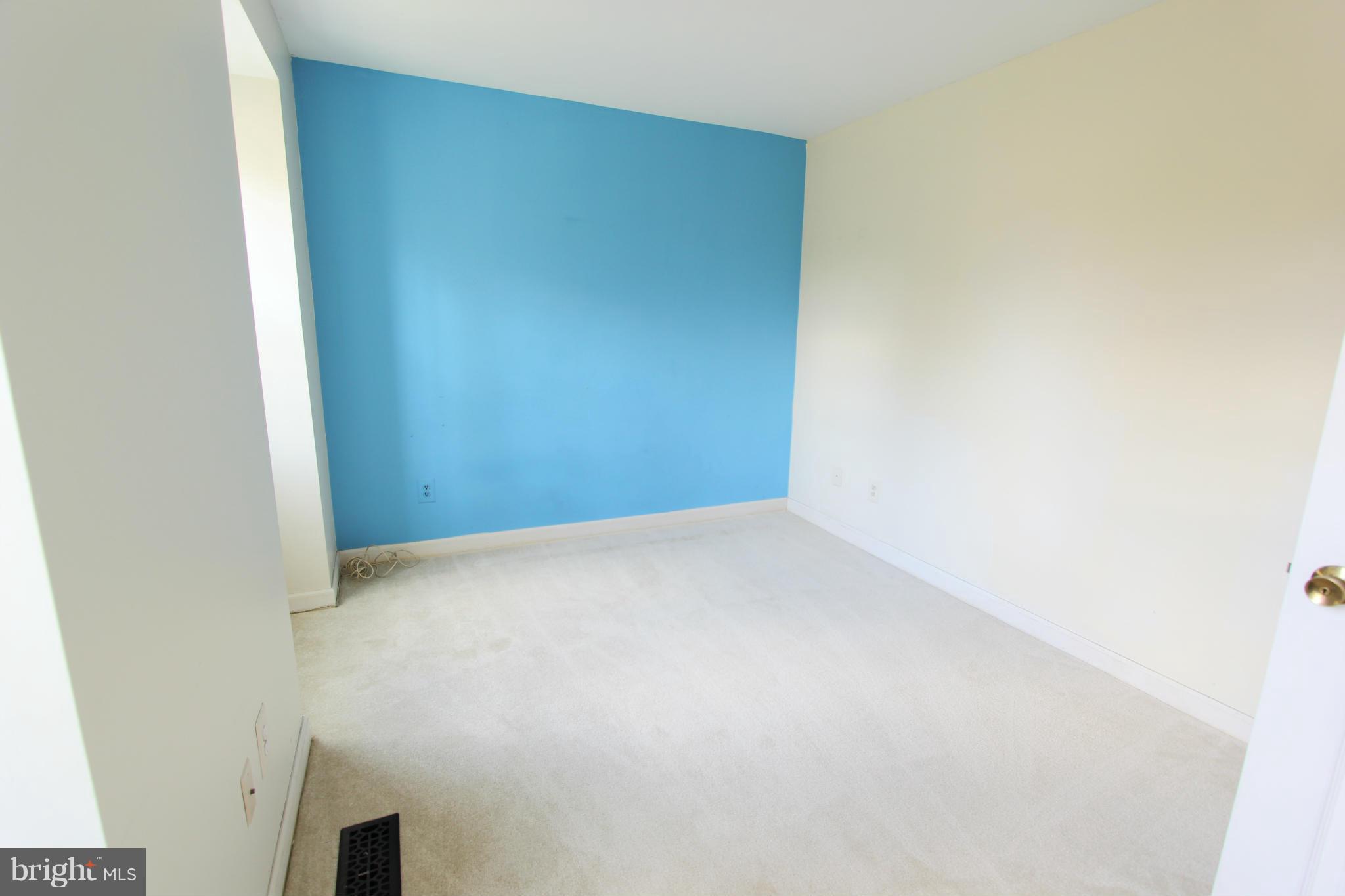 13638 Poplar Tree Road Chantilly, VA 20151 - Photo 18 of 23 Bedroom
