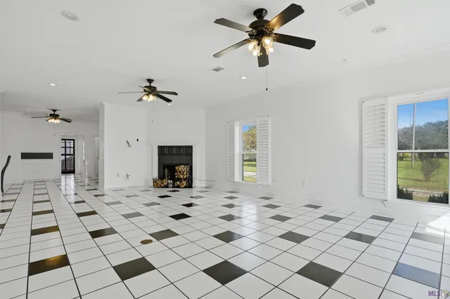 $239,000 | 6642 Section Road, Port Allen, LA 70767