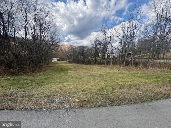 $200,000 | 164 Jimtown Road, Berkeley Springs, WV 25411