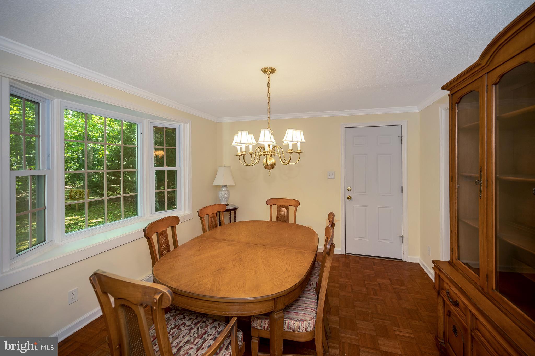 115 Washington Street Locust Grove, VA 22508 - Photo 10 of 40 bay window dining