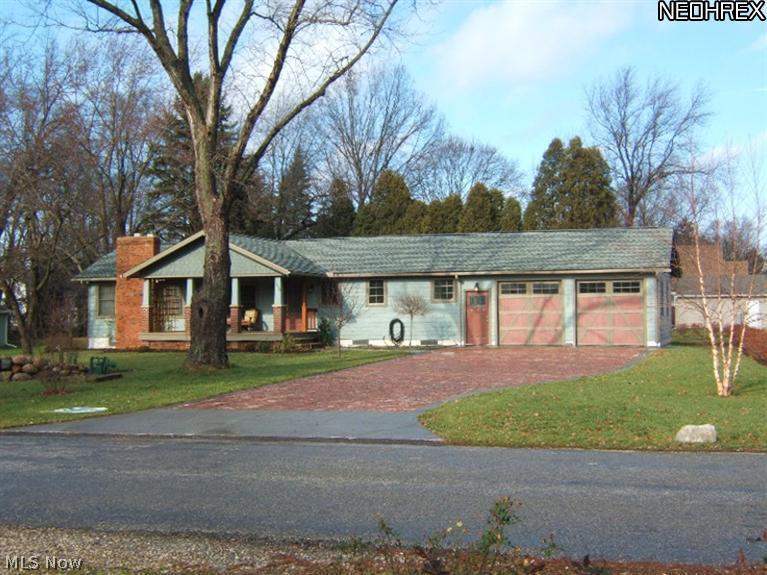 3199 Greenleaf Road Akron, OH 44312 - Photo 1 of 17