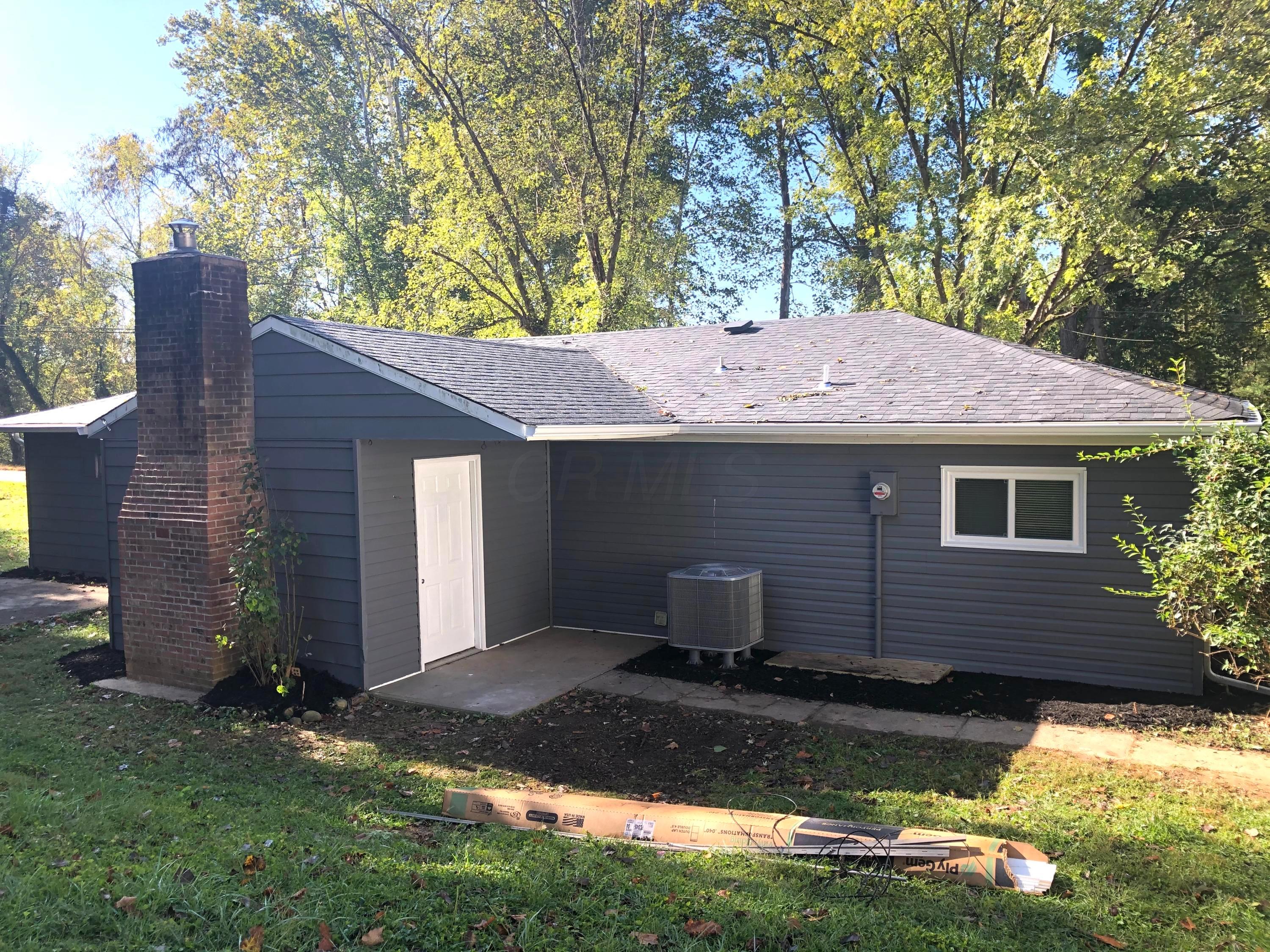 11172 Voris Road Logan, OH 43138 - Photo 3 of 18