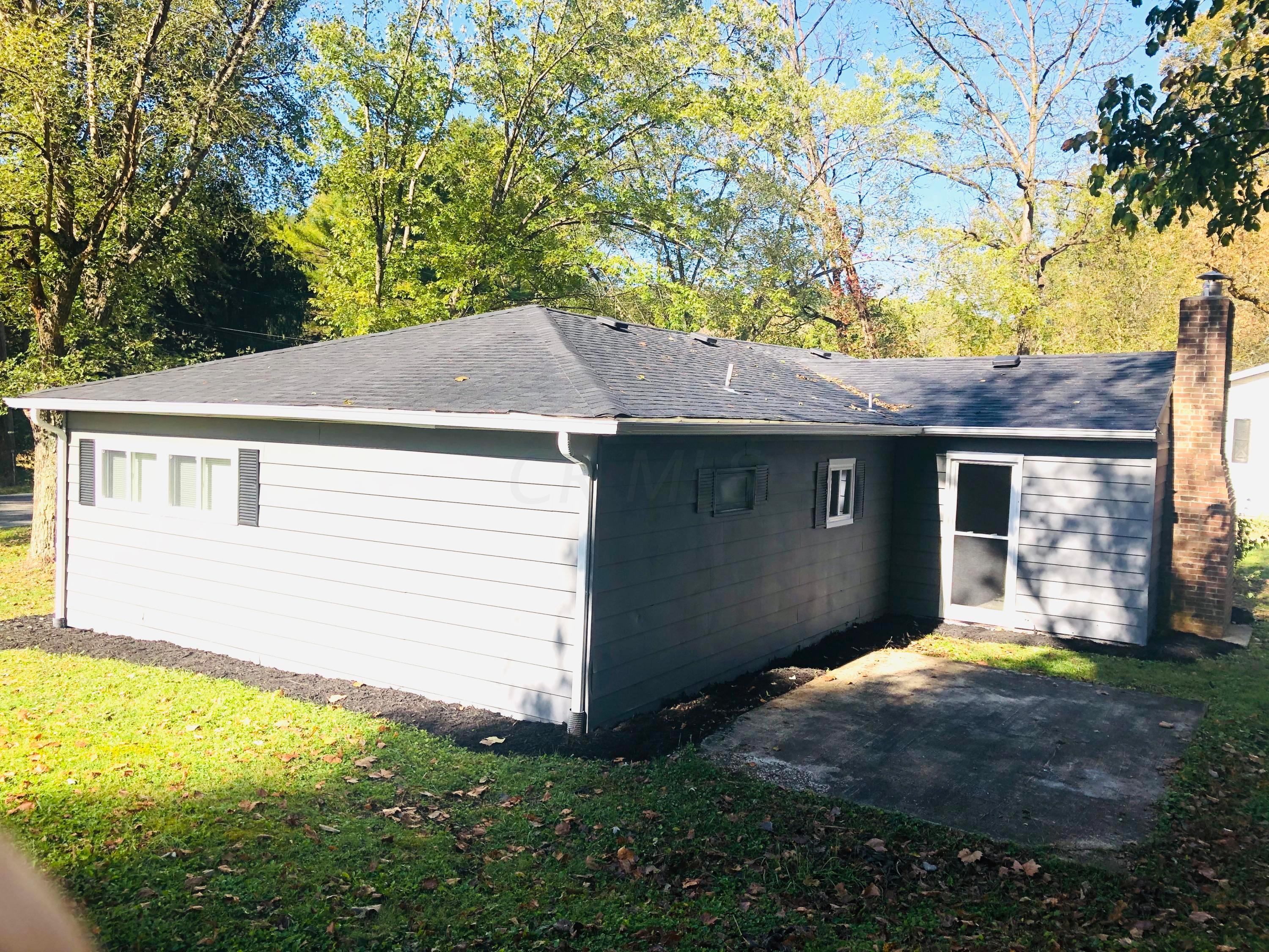 11172 Voris Road Logan, OH 43138 - Photo 4 of 18