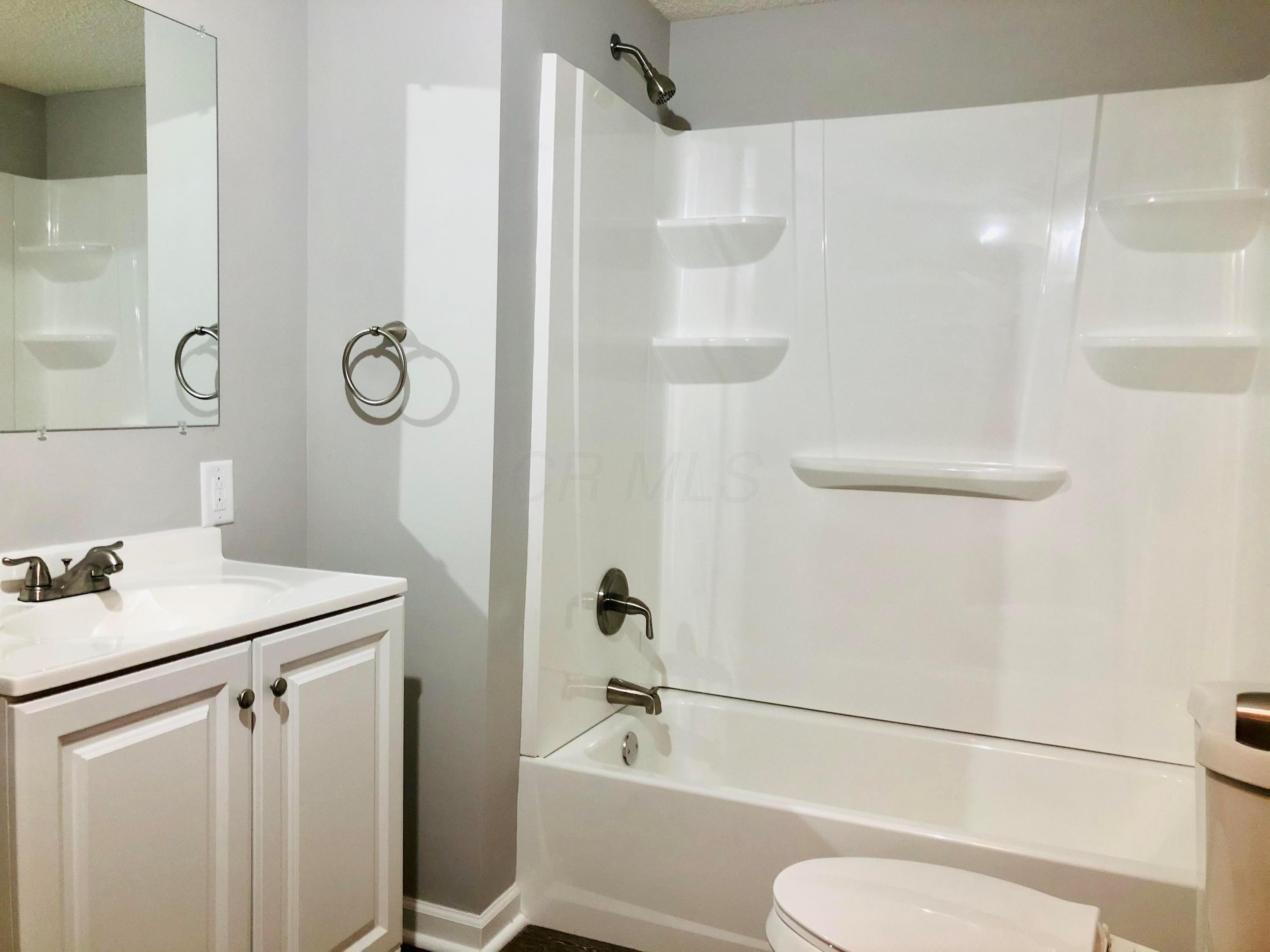 11172 Voris Road Logan, OH 43138 - Photo 8 of 18