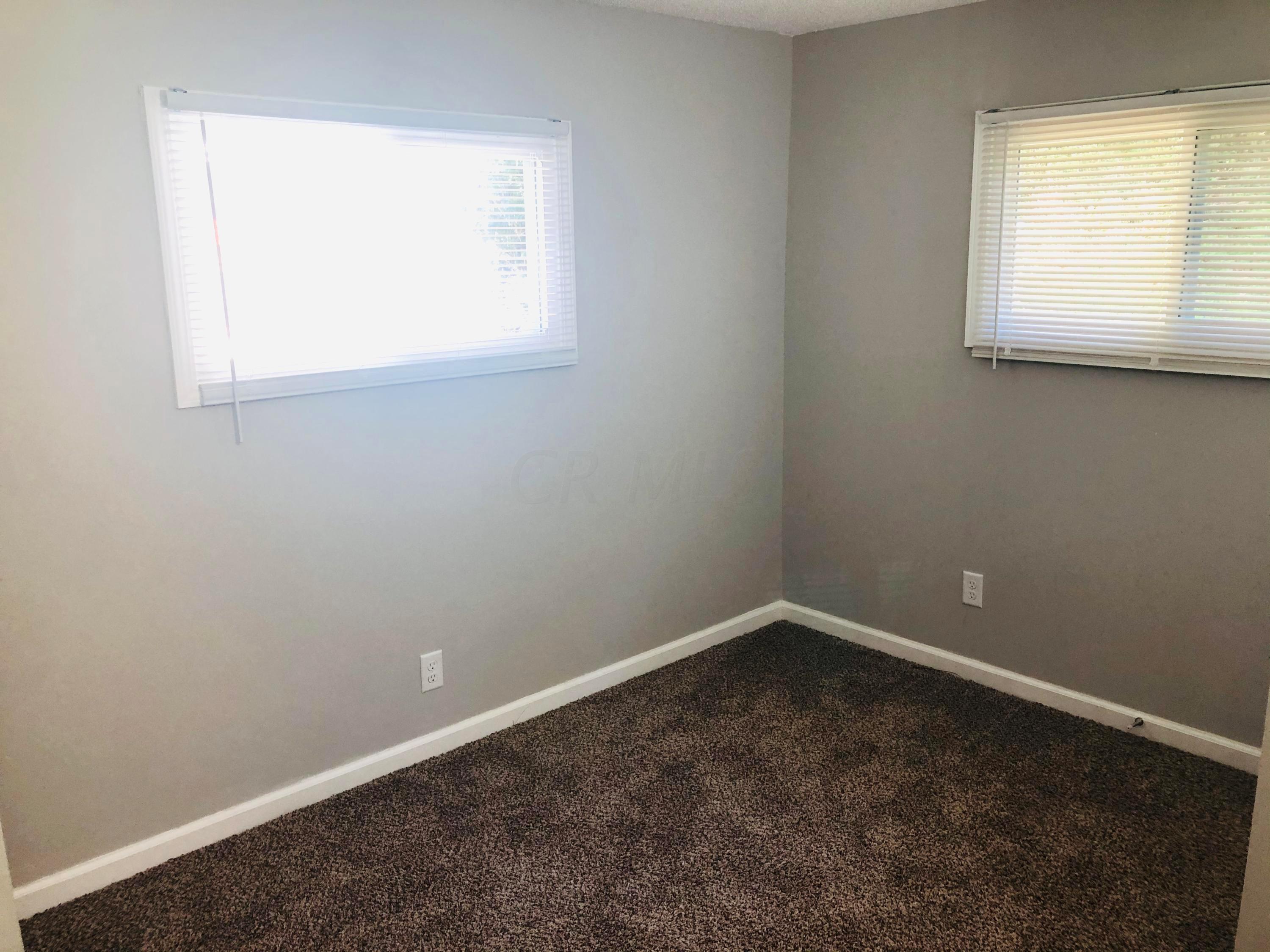 11172 Voris Road Logan, OH 43138 - Photo 10 of 18