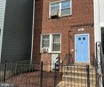 $535,000 | 1002 18th Street Northeast, Washington, DC 20002