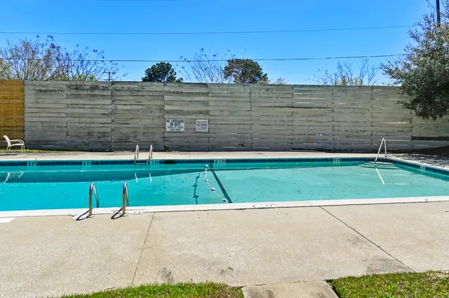 $180,000 | 2030 Coldspring Drive, Unit 708, North Charleston, SC 29406