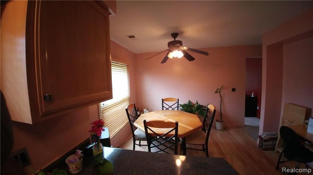 19400 West Eleven Mile Road, Unit 12 Lathrup Village, MI 48076 - Photo 13 of 26