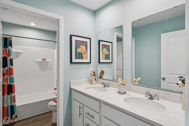 $438,900 | 5725 Flat Hill Drive, Indianapolis, IN 46239