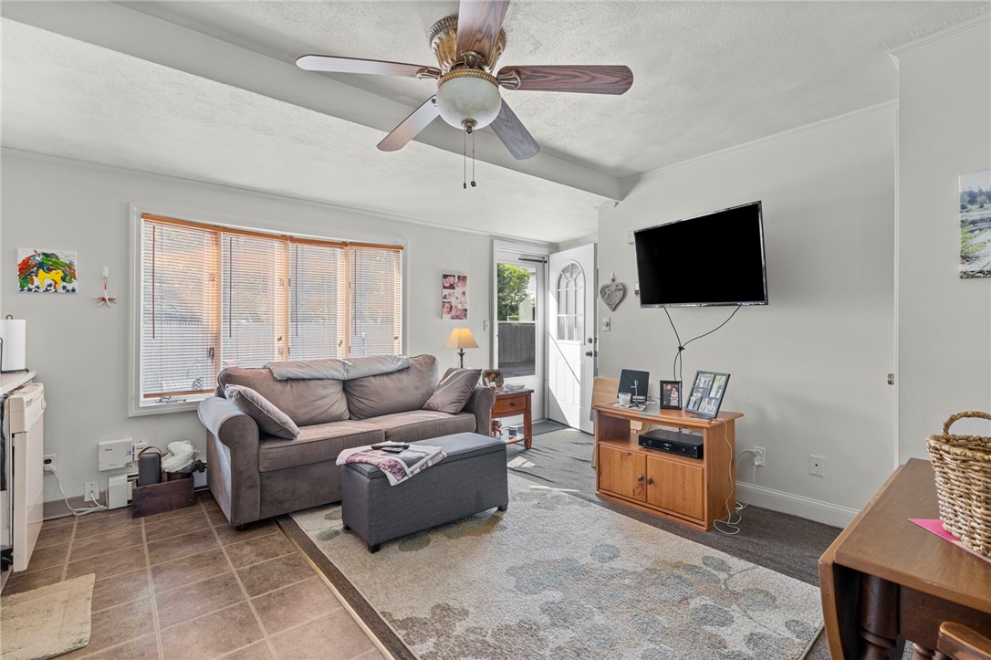 1027 Toll Gate Road Warwick, RI 02886 - Photo 16 of 34 Gallery Image 16