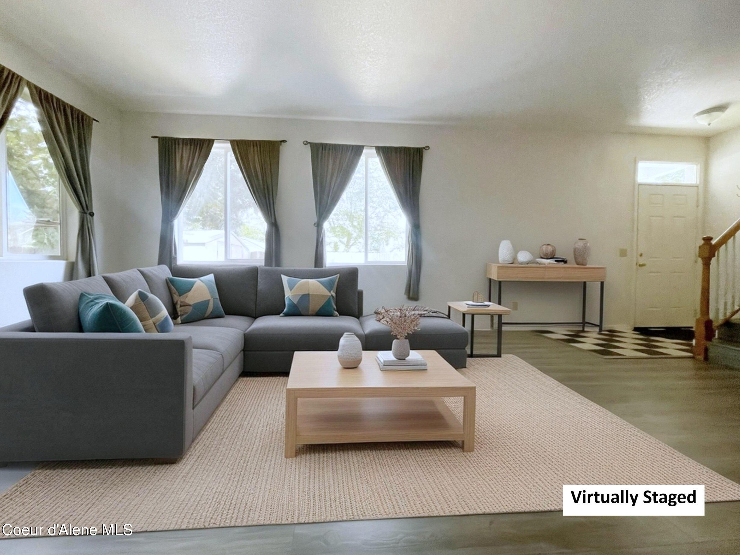 1201 Spruce Street Sandpoint, ID 83864 - Photo 8 of 47 Lots of Natural Light