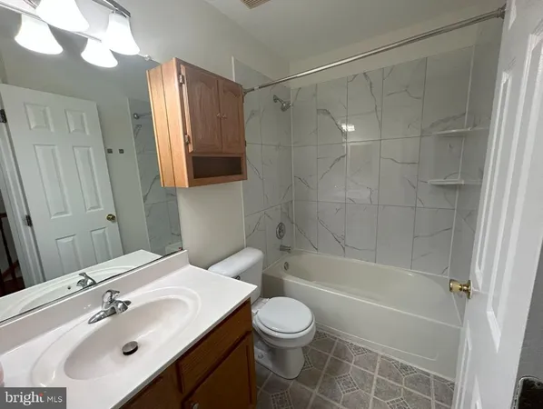 $2,850 | 6443 McCoy Road, Centreville, VA 20121