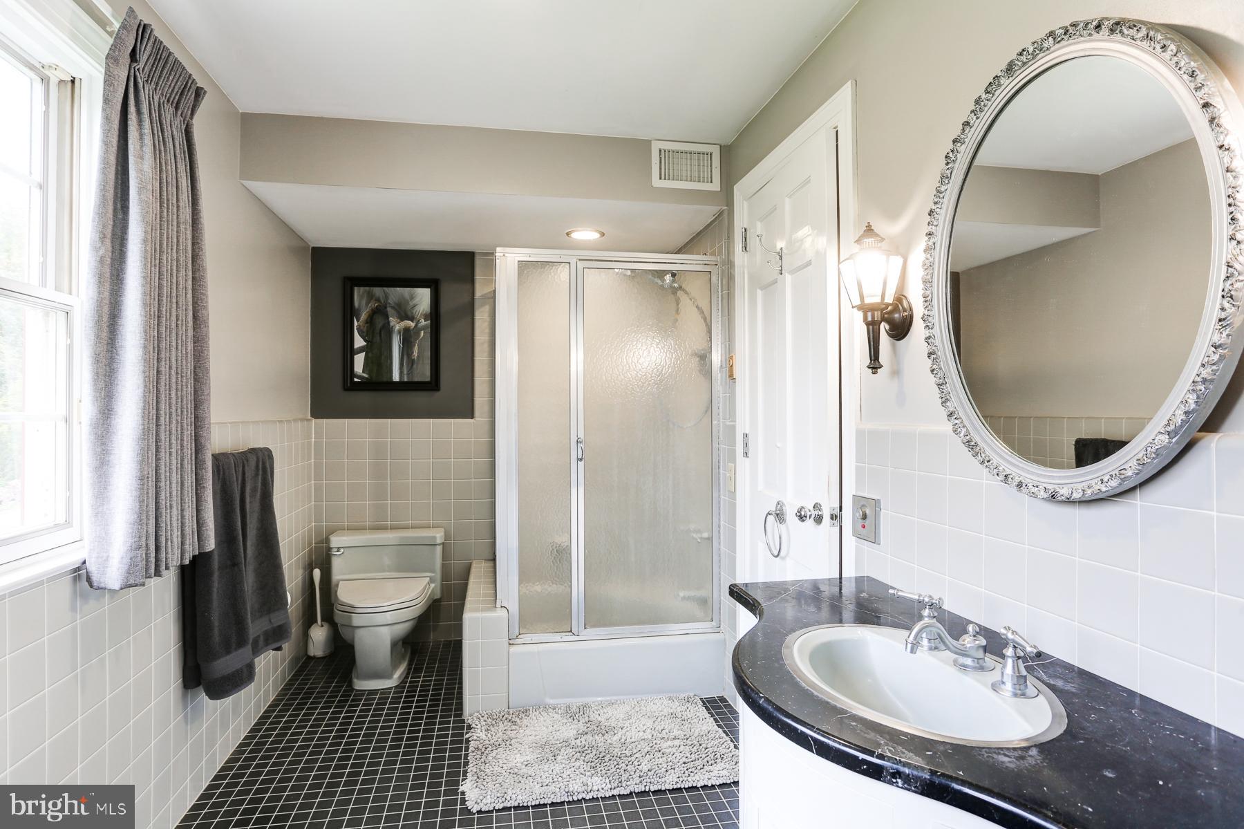 33 Oregon Road Reading, PA 19607 - Photo 60 of 109