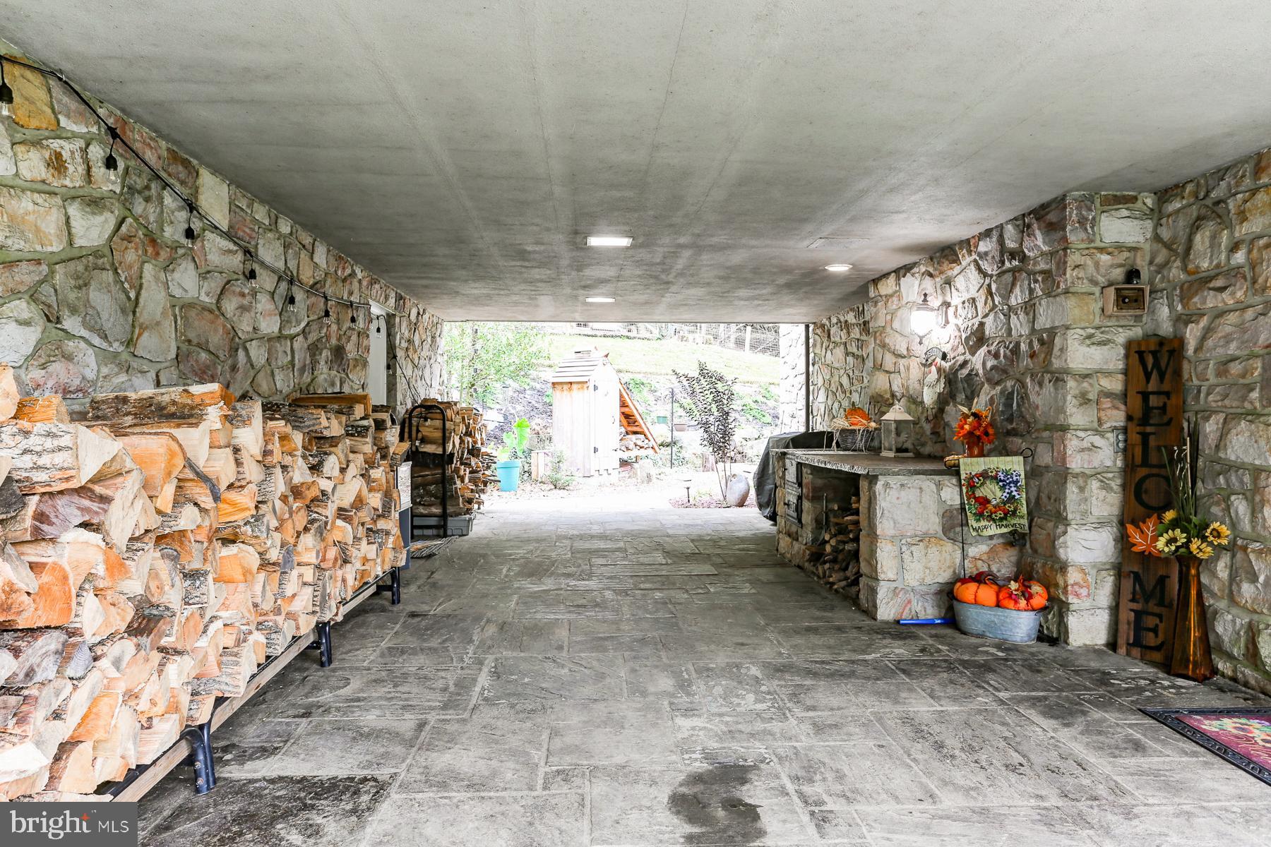 33 Oregon Road Reading, PA 19607 - Photo 69 of 109