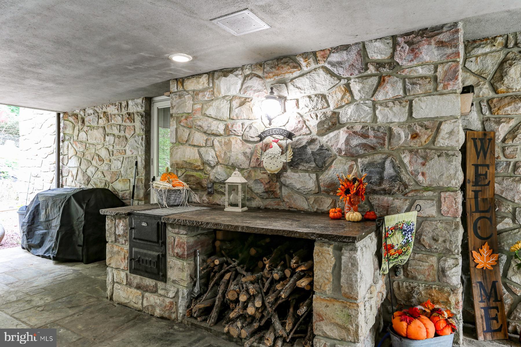 33 Oregon Road Reading, PA 19607 - Photo 70 of 109