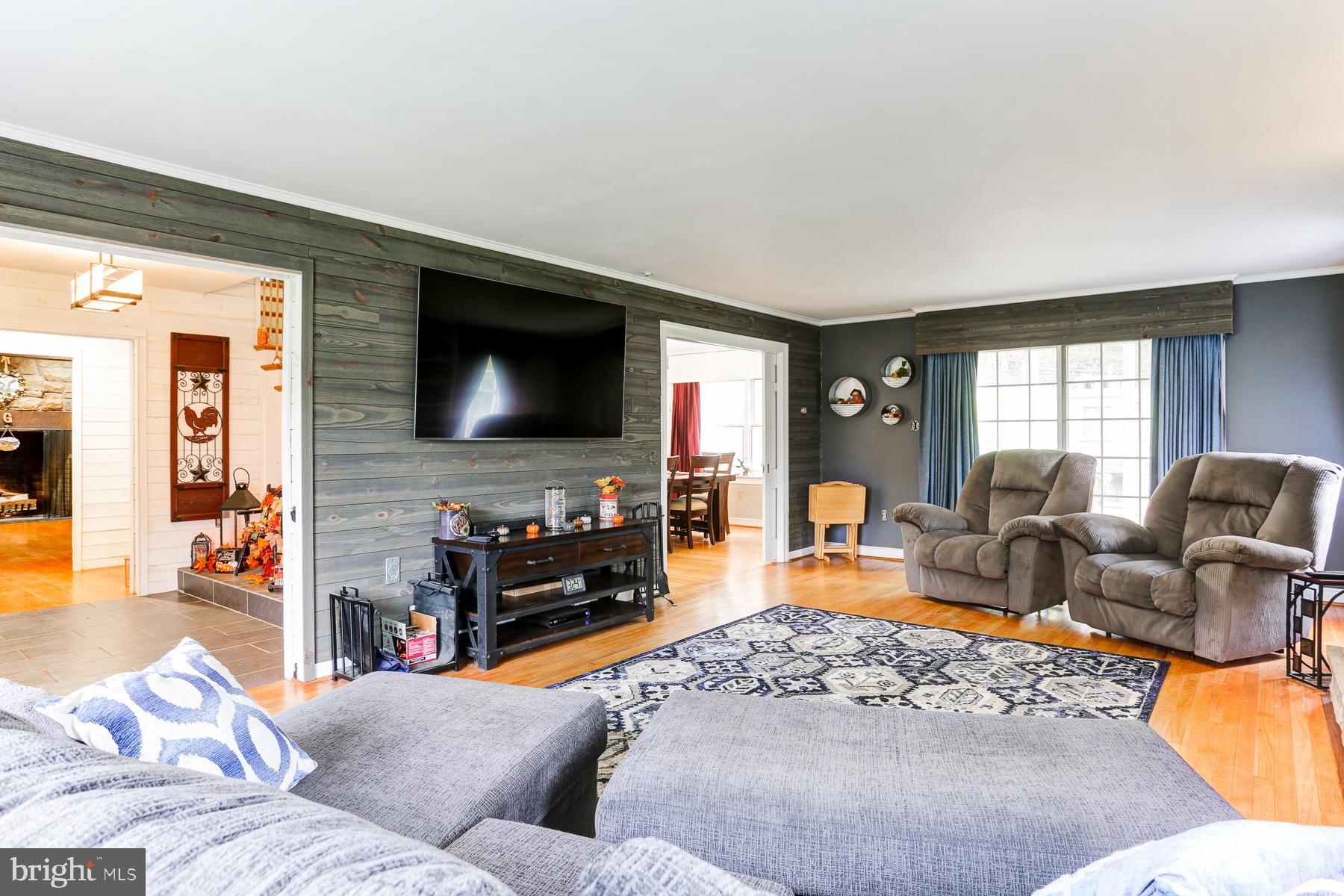 33 Oregon Road Reading, PA 19607 - Photo 9 of 109