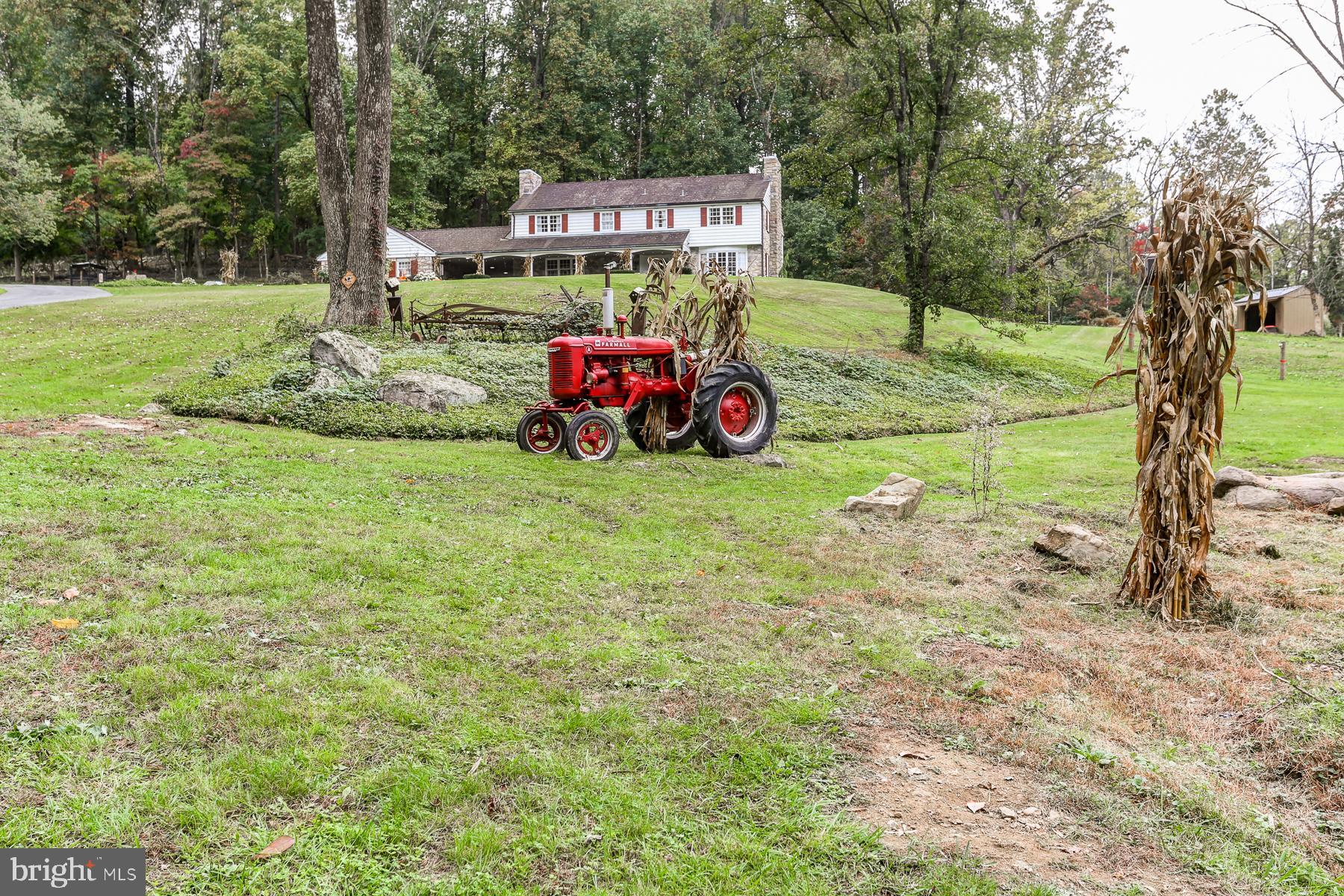 33 Oregon Road Reading, PA 19607 - Photo 94 of 109