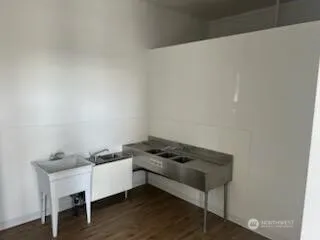 $2,800 | 63281 Highway 14, Unit A, Underwood, WA 98651