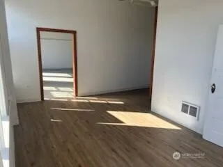 $2,800 | 63281 Highway 14, Unit A, Underwood, WA 98651