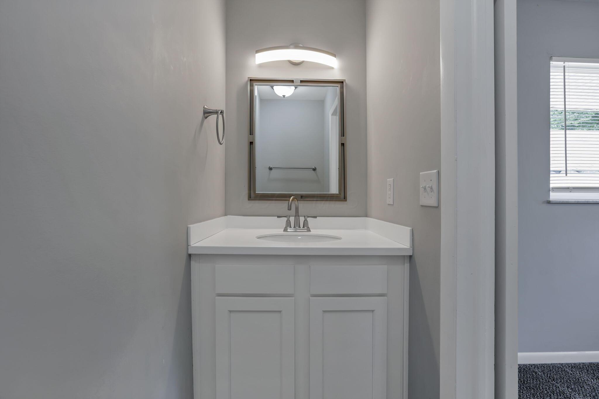 2758 Beulah Road Columbus, OH 43211 - Photo 42 of 54 34-web-or-mls-SMEP1480