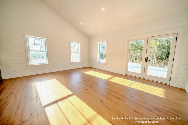 $899,000 | 6 Whitetail Street, Belfast, ME 04915