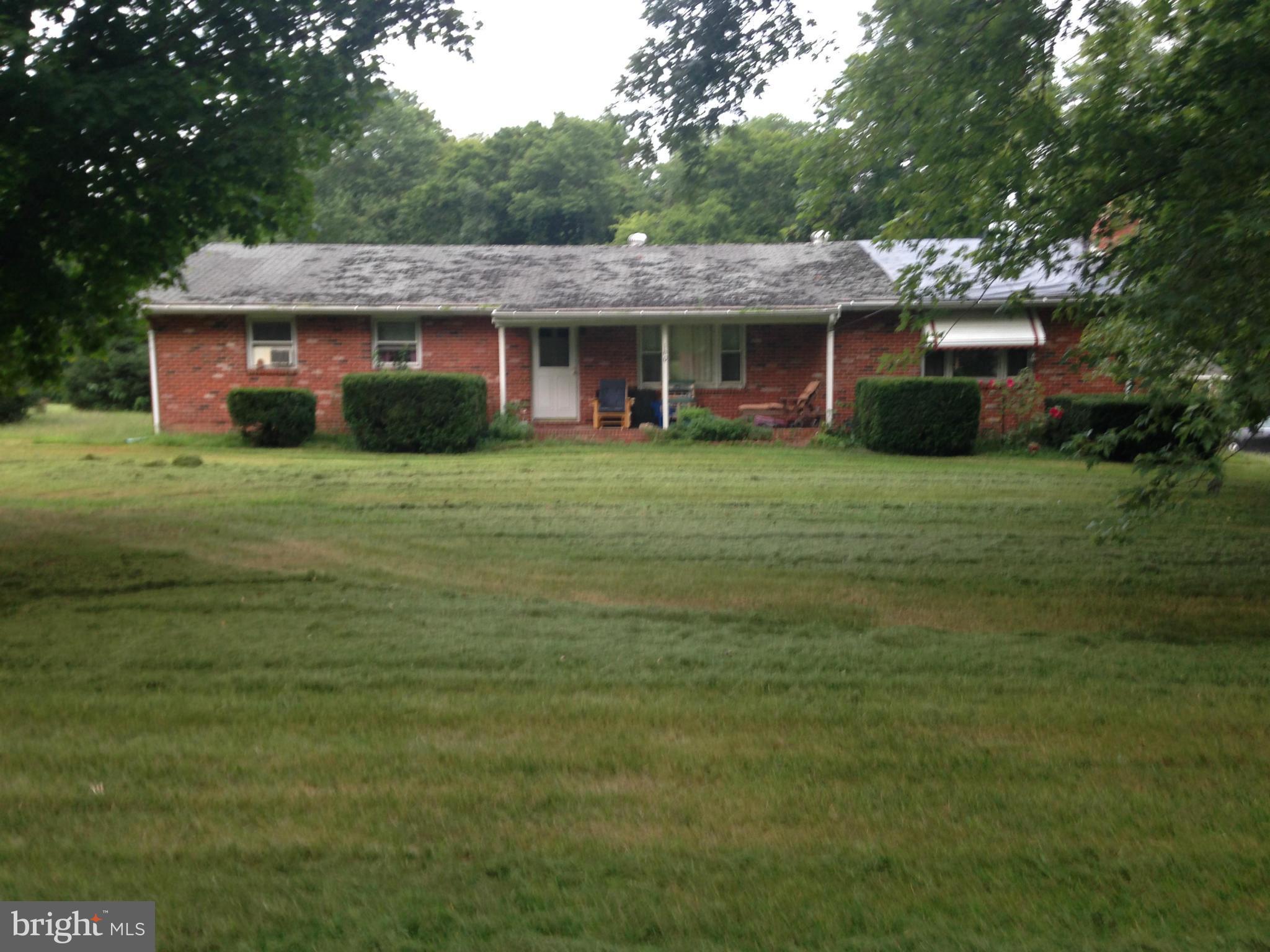 Exterior (Front)