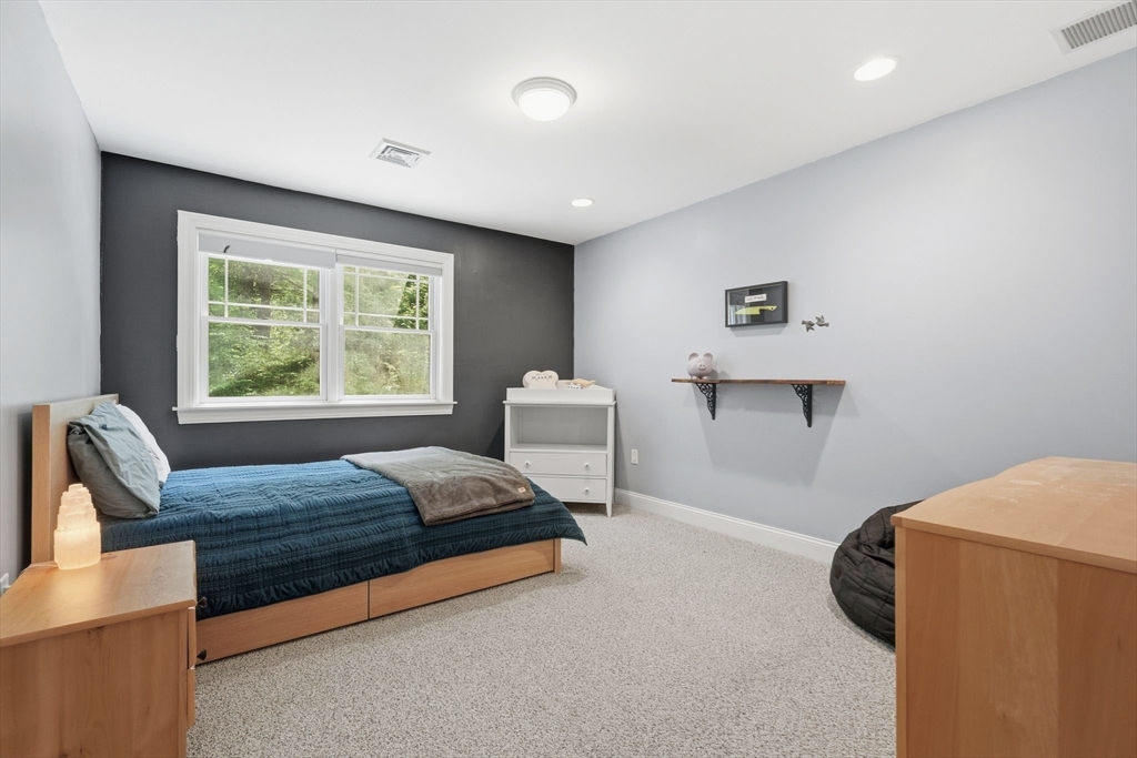 757 Park Hill Road Northampton, MA 01062 - Photo 26 of 42