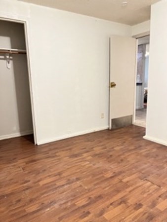 60-62 Montrose Street Springfield, MA 01109 - Photo 3 of 5 Gallery Image 3