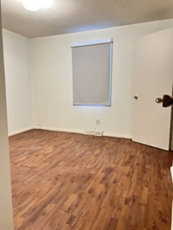 60-62 Montrose Street Springfield, MA 01109 - Photo 4 of 5 Gallery Image 4