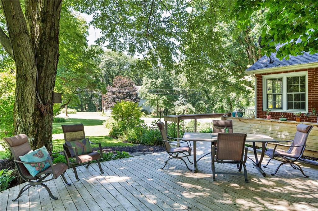 9620 Fox Road Pittsburgh, PA 15237 - Photo 23 of 25 Deck/Patio area
