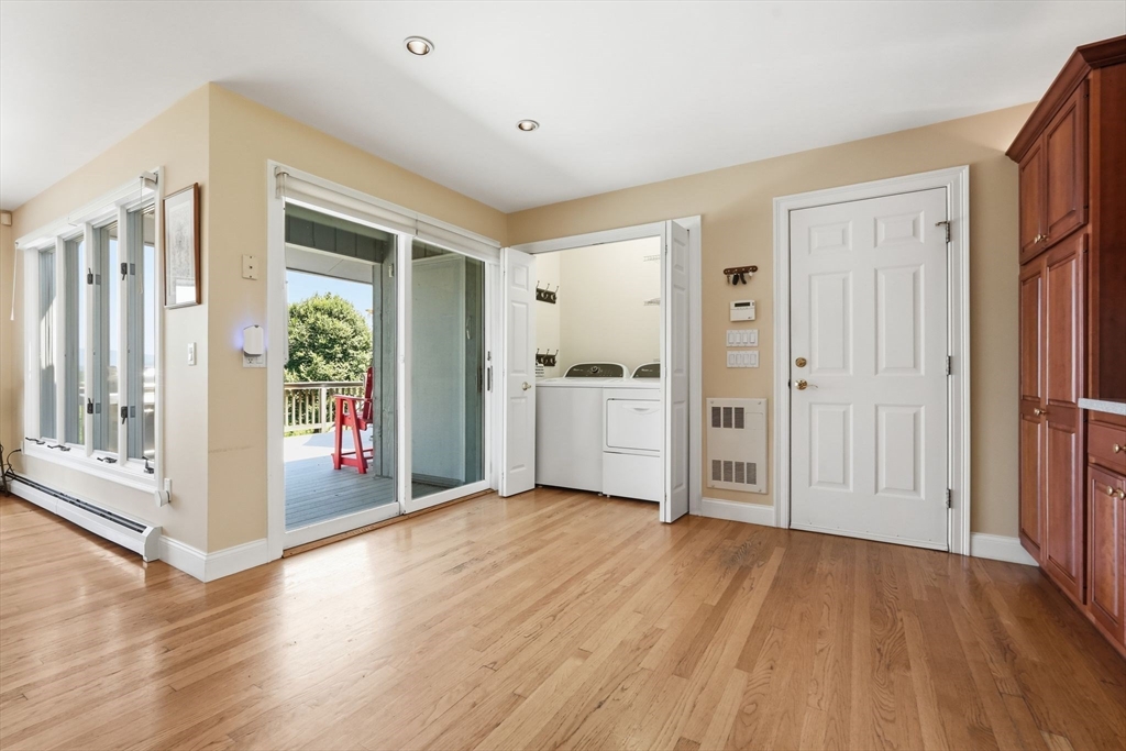 54 Sawmill Plain Road Deerfield, MA 01373 - Photo 15 of 42