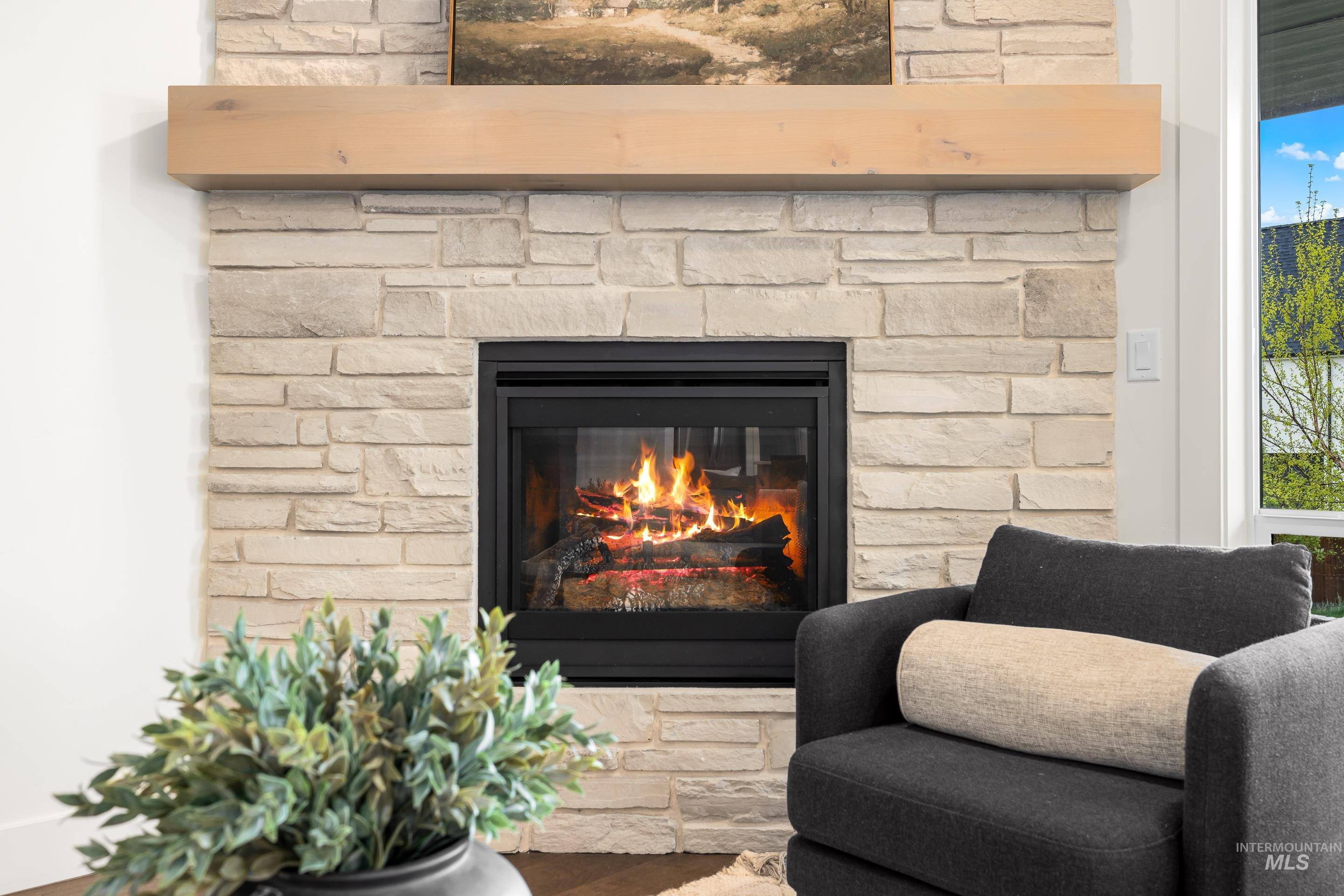 747 South Short Road Eagle, ID 83616 - Photo 8 of 48 Detailed view of a glass covered fireplace