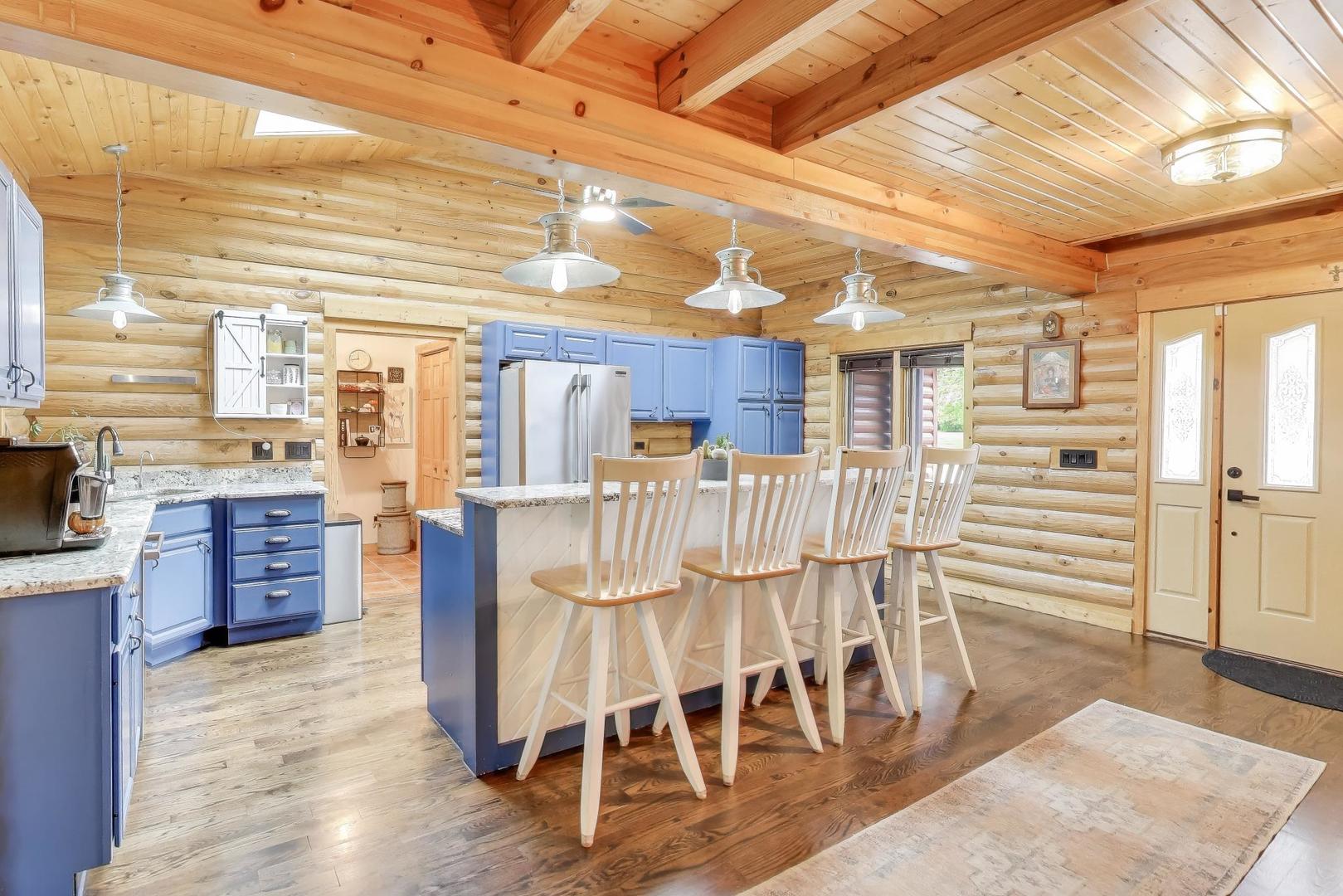 20473 North Plum Grove Road Palatine, IL 60074 - Photo 11 of 42